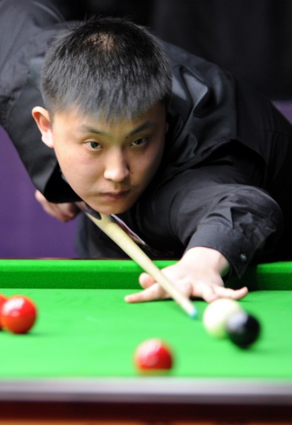 非常积极的 非常积极的