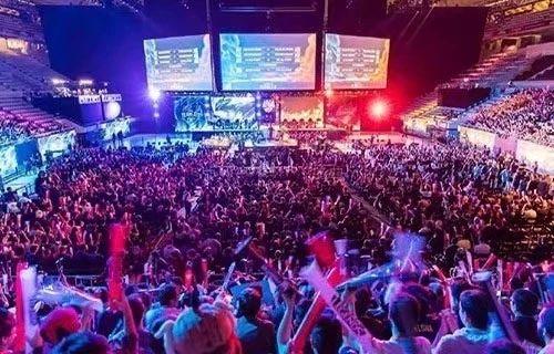 提醒我们 提醒我们